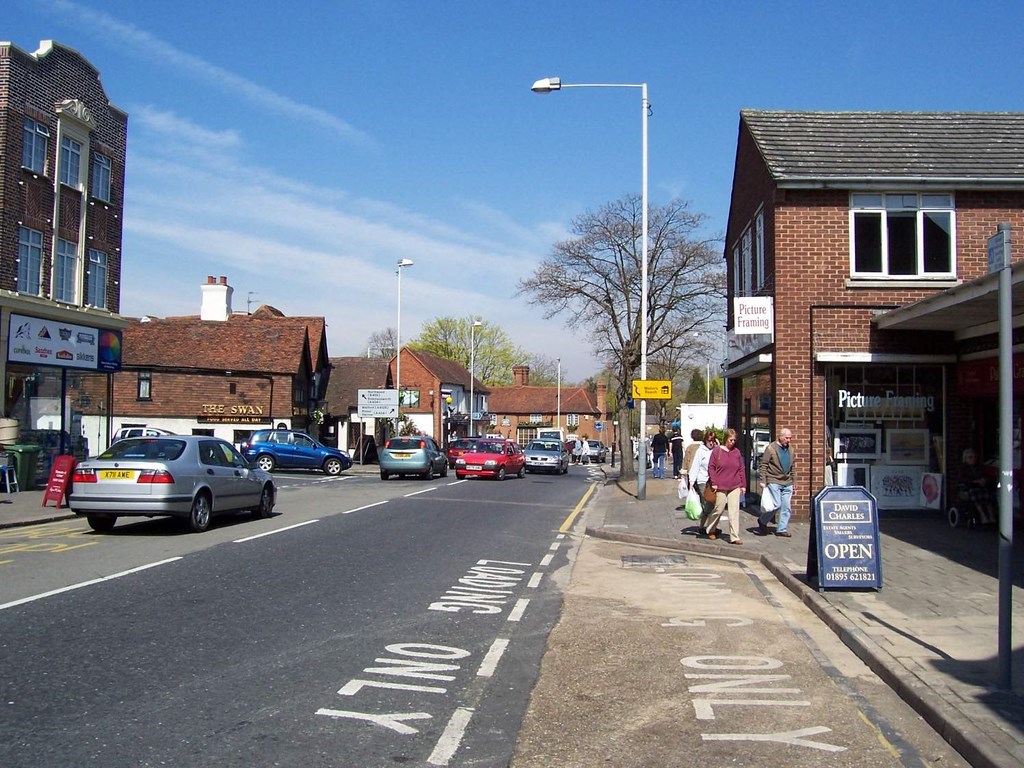 Ruislip High Street Image 32